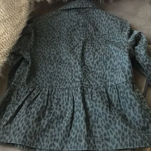 Loft Jacket - Picture 4 of 5